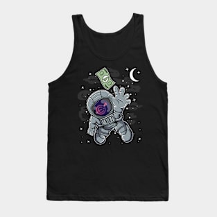 Astronaut Reaching Evergrow EGC Coin To The Moon Crypto Token Cryptocurrency Blockchain Wallet Birthday Gift For Men Women Kids Tank Top